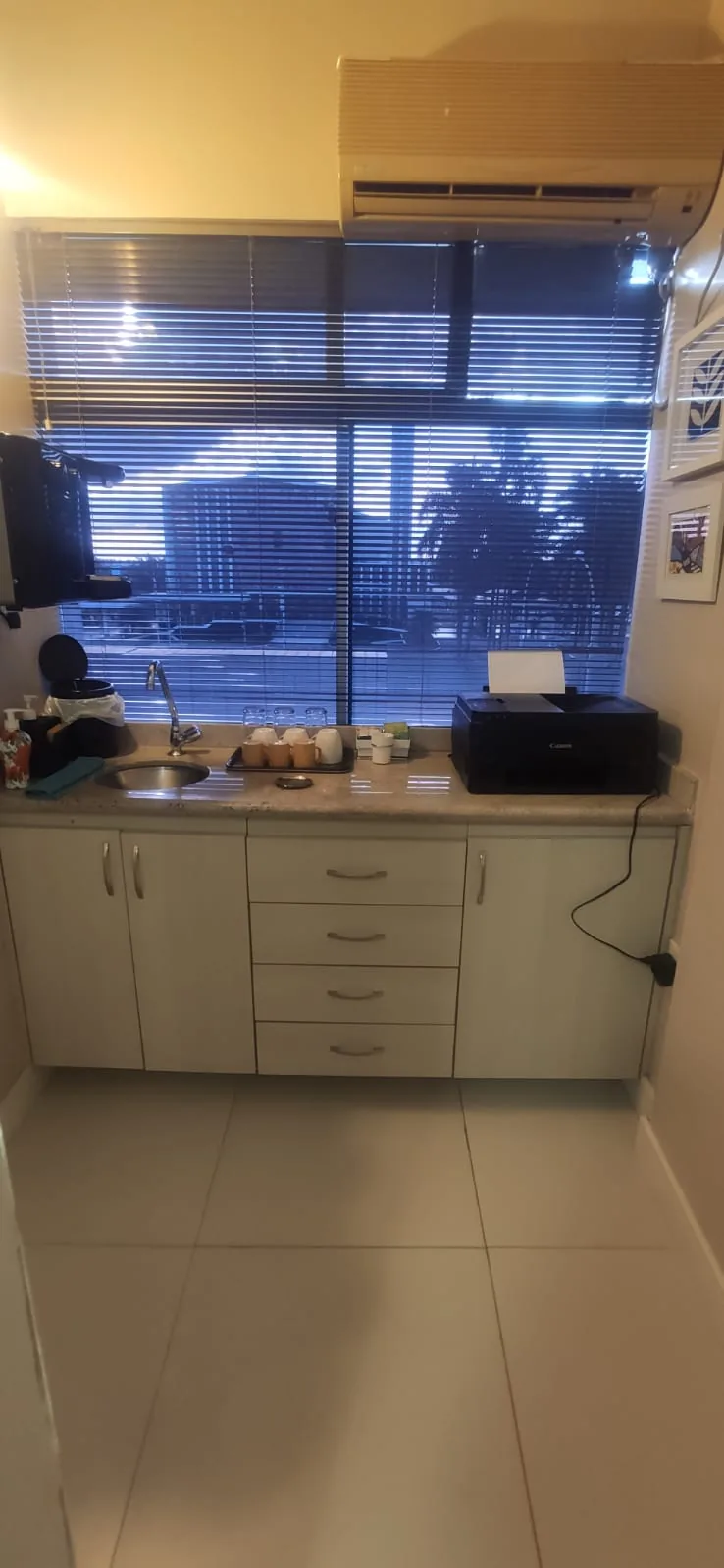 Consultório de Neuropsicologia em Brasília - Sala de Atendimento 5 Sala de atendimento para avaliação neuropsicológica no consultório Wagner Washington em Brasília - Ambiente 5